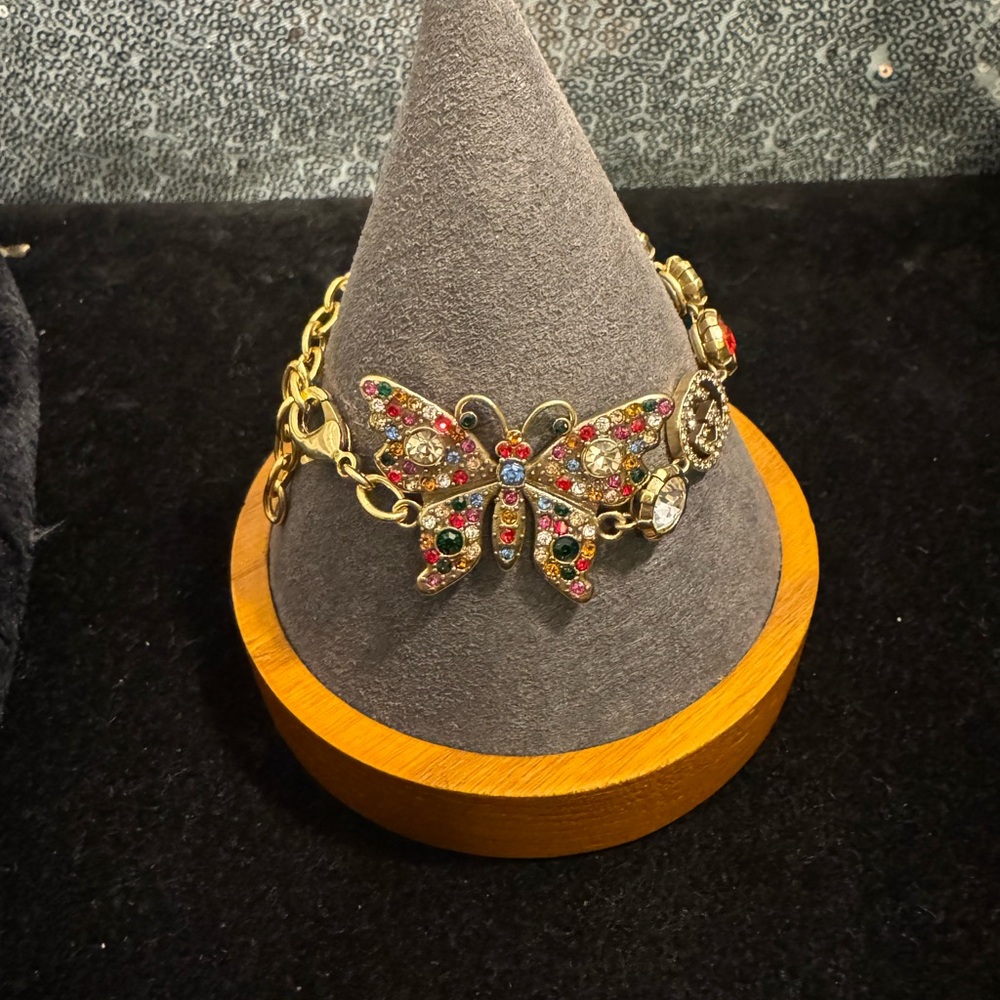 Gucci Gold-Tone Multicolor Crystal Butterfly Charm Bracelet